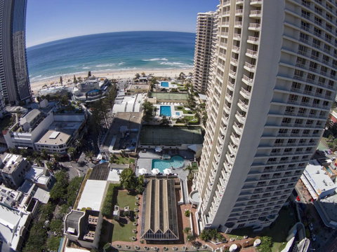 Novotel Surfers Paradise - Lightning Ridge Tourism 7