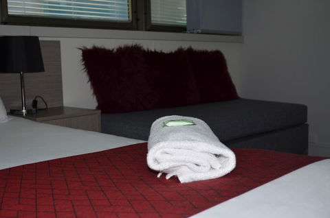 George Williams Hotel - Lightning Ridge Tourism 15