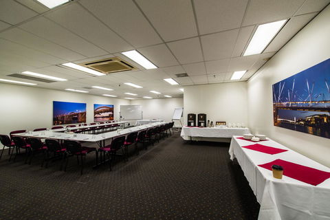 George Williams Hotel - Lightning Ridge Tourism 44