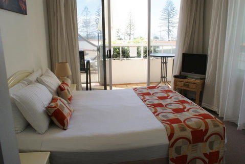 Aquarius Resort - Lightning Ridge Tourism 4