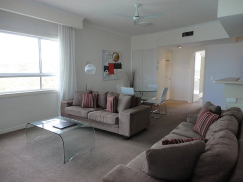 Aquarius Resort - Lightning Ridge Tourism 24