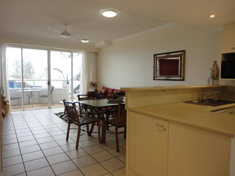Aquarius Resort - Lightning Ridge Tourism 33