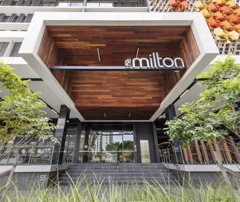 The Milton Brisbane - Lightning Ridge Tourism 8