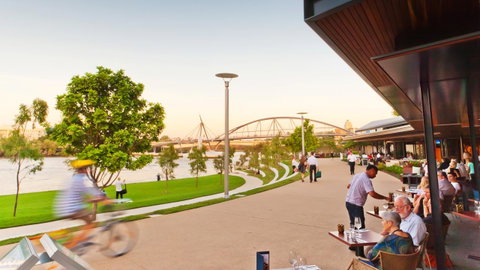 Evolution Apartments - Lightning Ridge Tourism 22