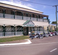The Park Motel - Lightning Ridge Tourism