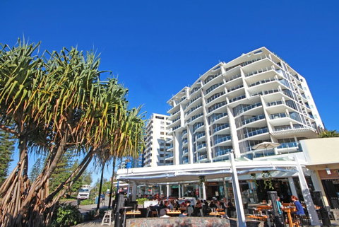 Oceans Mooloolaba - Lightning Ridge Tourism 37