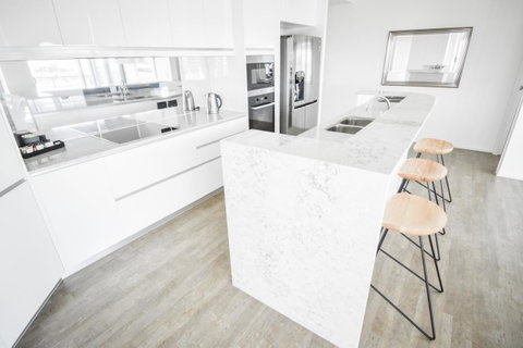 Belise Apartments - Lightning Ridge Tourism 3