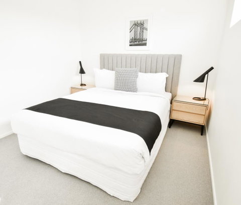 Belise Apartments - Lightning Ridge Tourism 19