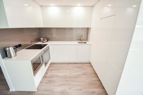 Belise Apartments - Lightning Ridge Tourism 43