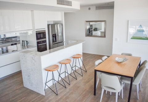 Belise Apartments - Lightning Ridge Tourism 4