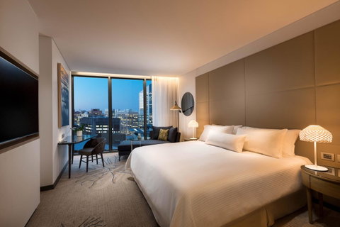 The Westin Brisbane - Lightning Ridge Tourism 9