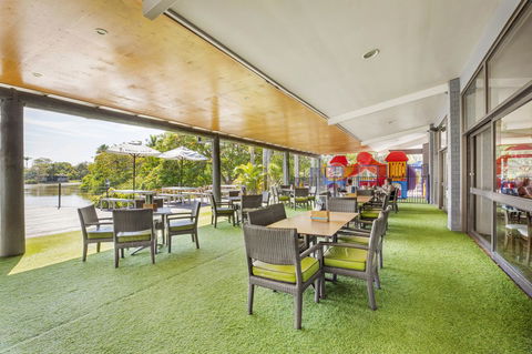 Kondari Hotel - Lightning Ridge Tourism 8