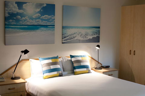 Kondari Hotel - Lightning Ridge Tourism 34