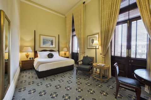 Treasury Brisbane - Lightning Ridge Tourism 37
