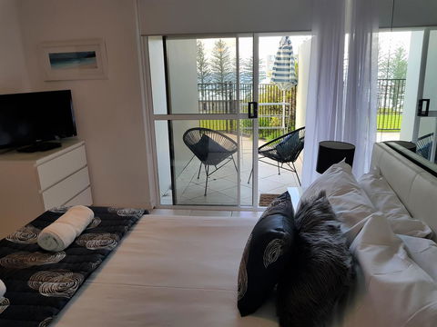 Gemini Court Holiday Apartments - Lightning Ridge Tourism 33