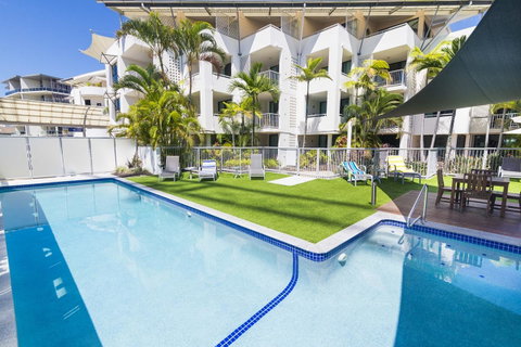 Beach Club Resort Mooloolaba - Lightning Ridge Tourism 5