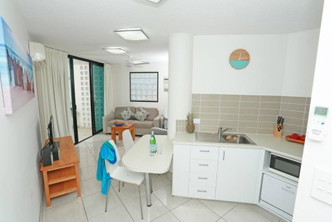 Beach Club Resort Mooloolaba - Lightning Ridge Tourism 19
