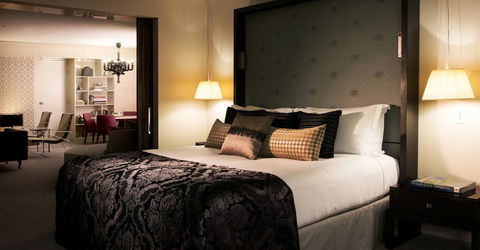 Sofitel Brisbane Central - Lightning Ridge Tourism 12