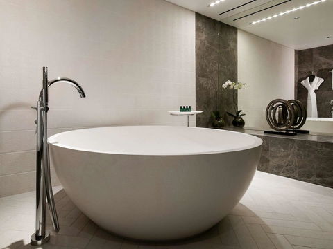 Sofitel Brisbane Central - Lightning Ridge Tourism 34