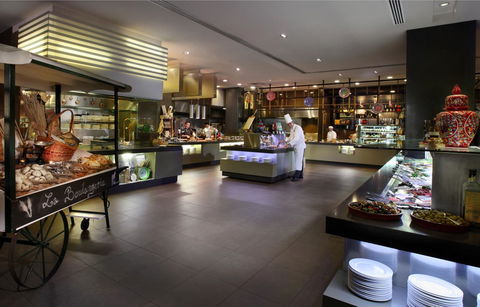 Sofitel Brisbane Central - Lightning Ridge Tourism 24