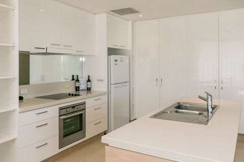 Grand Mercure Allegra Hervey Bay - Lightning Ridge Tourism 11