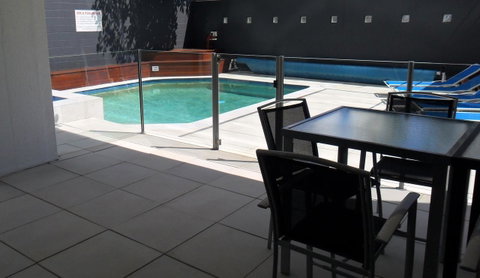 Northwind Beachfront Apartments - Lightning Ridge Tourism 12