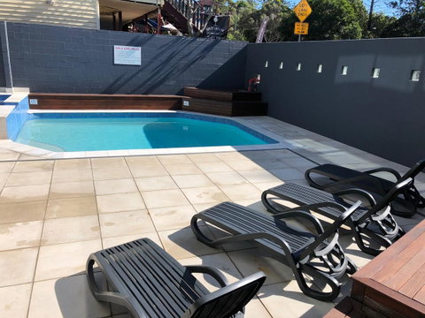 Northwind Beachfront Apartments - Lightning Ridge Tourism 3