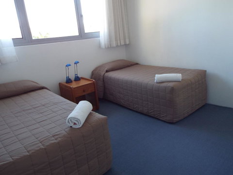Northwind Beachfront Apartments - Lightning Ridge Tourism 17