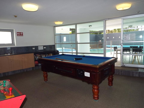 Northwind Beachfront Apartments - Lightning Ridge Tourism 14