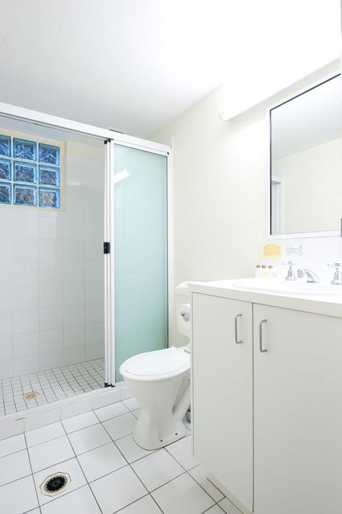 Aabon Apartments & Motel - Lightning Ridge Tourism 38