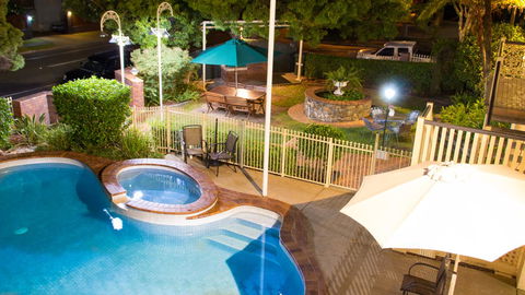 Aabon Apartments & Motel - Lightning Ridge Tourism 36