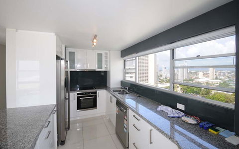 Pacific Plaza Apartments - Lightning Ridge Tourism 28