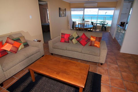 Pacific Plaza Apartments - Lightning Ridge Tourism 42