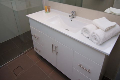Pacific Plaza Apartments - Lightning Ridge Tourism 43