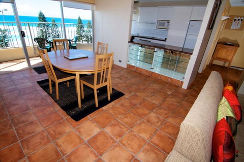 Pacific Plaza Apartments - Lightning Ridge Tourism 41
