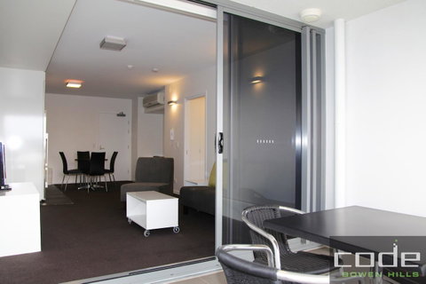 Code Apartments - Lightning Ridge Tourism 38