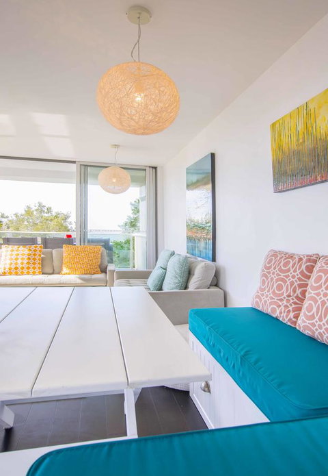 84 The Spit Holiday Apartments - Lightning Ridge Tourism 16