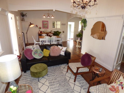 Lilly Pilly House - Lightning Ridge Tourism 3