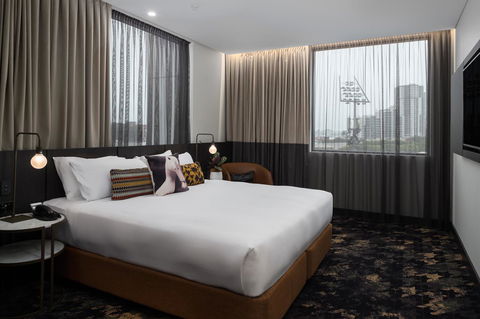 Rydges Fortitude Valley - Lightning Ridge Tourism 4