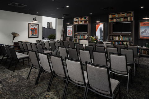 Rydges Fortitude Valley - Lightning Ridge Tourism 36