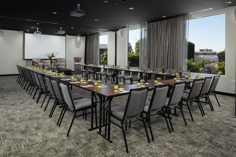 Rydges Fortitude Valley - Lightning Ridge Tourism 40