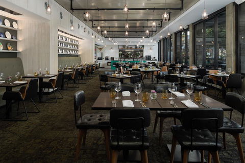 Rydges Fortitude Valley - Lightning Ridge Tourism 23
