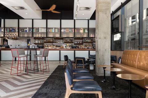 Rydges Fortitude Valley - Lightning Ridge Tourism 17