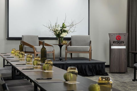 Rydges Fortitude Valley - Lightning Ridge Tourism 39