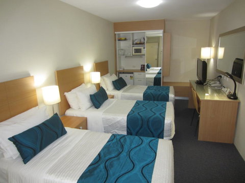 Best Western Airport 85 Motel - Lightning Ridge Tourism 42