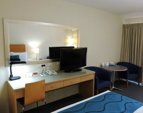 Best Western Airport 85 Motel - Lightning Ridge Tourism 6