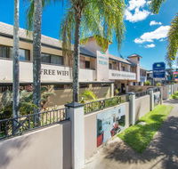 Cairns City Palms - Lightning Ridge Tourism