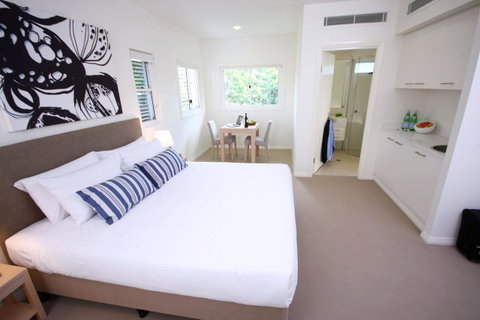 Domain Serviced Apartments - Lightning Ridge Tourism 5