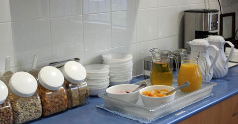 City Motor Inn - Lightning Ridge Tourism 8