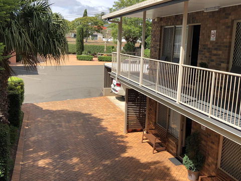 City Motor Inn - Lightning Ridge Tourism 3